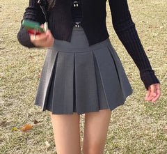 Hnewly Pleated Mini Skirts Women Spring Preppy Style All-match High Waist Streetwear Aesthetic Solid College Korean Fashion Tender Chic