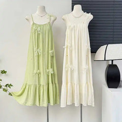 Hnewly French style ruffle edge three-dimensional flower suspender dress women's summer seaside vacation style pleated long skirt