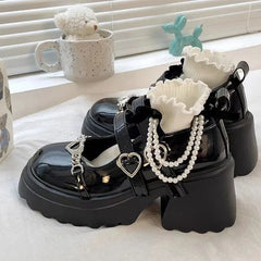 Hnewly Sweet Heart-Shaped Buckle Lolita Shoes Women Patent Leather Platform Mary Janes Woman Metal Decoration Chunky Heels Pumps