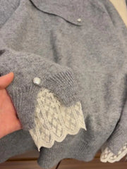 Hnewly Lace Splicing Sweater Women Spring Autumn Temperament Turndown Collar Grey Knitted Pullover Loose Long Sleeved Soft Warm Top