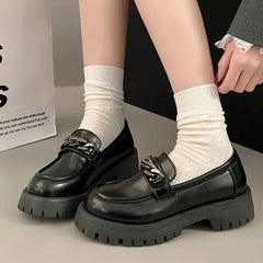 Hnewly Chunky Heel Platform Metal Chain loafers Women Pumps Black round toe small leather shoes Female Casual Retro JK Uniform shoes