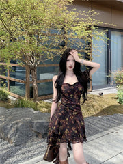 Hnewly Retro oil painting printed camisole dress women in summer slim fit irregular skirt design waist cinching A-line short skirt