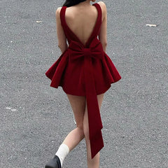 Hnewly Fashion Red Bowknot Mini Dress Straps Square Collar Sleeveless Backless Vintage Cute Ladies Slim Party Short A-line Dresses
