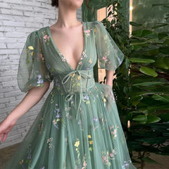 Hnewly Elegant Green Evening Dresses Puffy Sleeve V Neck Tulle Romantic Flower Backless A Line Floor Length Party Prom Gowns formal dress