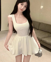 Hnewly Woman Dress Fashion Sexy Square Collar Sleeveless Slim Summer New Bud Mini Dresses Party Female Clubwear Elegant
