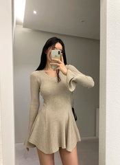 Hnewly Vintage Screw Thread V-neck Flare Sleeves Knitted Sweater Mini Dresses for Women Clothing Elegant Sexy Bodycon Dress Winter