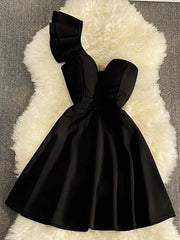 Hnewly Women Black White Ruffled One Shoulder Sleeveless Mini Dress Strapless Mesh Patchwork High Waist A-line Party Dress Vestidos