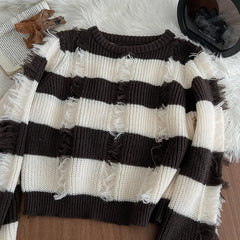 Hnewly Loose Stripe Hole Knitted Sweater Women's 2025 Autumn Winter New Retro Japanese Short Pullover Tassel Versatile Tops