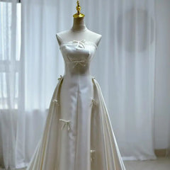 Hnewly Satin Wedding Dress Strapless Morning Robe Bridal Engagement Certification Toasting Dress French Luxury Simple Dress Customized