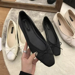 Hnewly Luxury Lace Tie Leg Satin Silk Ballet Flats Woman Square Toe Bowknot Elastic Band Ballerinas Ladies Wedding Mary Janes Shoes