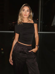 Hnewly Irregular Off Shoulder T-Shirts Women Ruched Fashion Skew Collar Single Sleeve Daily Casual Solid Simple Streetwear