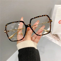 Lunivop Fashion Oversized Square Eyewear Women Retro Chic Blue Light Bloking Glasses Trendy Brand Design Decor Optical Frames Computer