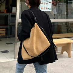 Hnewly Casual Suede Tote Bag Autumn and Winter Velvet Shoulder Bag Large Bucket Bags for Women Designer Purses and Handbags Shopper New