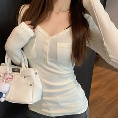 Hnewly Women Tops y2k Clothes Solid Color Buttons V Neck Slim Fit Long Sleeve T Shirts with Pockets 2000s Clothing Streetwear
