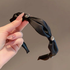 Hnewly 2PCS Polka-dot Pearl Hair Scrunchies, French Elegance Hair Ties, Atmosphere-enhancing Elastic Bands for Bun Hairstyles, New Arri