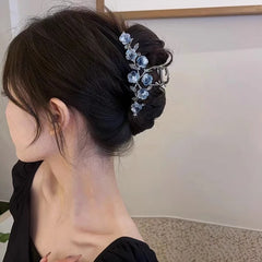 Hnewly New Female Camellia Flower Grab Clip Retro Ponytail Braid Crab Metal Grab Clip Fashion Sweet Girl Hair Card Hair Accessories