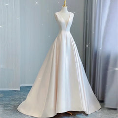 Hnewly Retro Satin V-neck Wedding Dress With Simple Temperament Engagement Birthday Dress Backless Bow Big Tail Customized