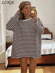 Hnewly Casual Women's Striped T-shirts Loose O-neck Long Sleeve Female Shirts 2025 Spring Lady All-match Cozy Pullovers