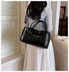 Hnewly Large Capacity Rivet Tote Bag Detachable Shoulder Strap Y2K Style Women Shoulder Bag Quilted Design Fashion Rivet Handbag Women