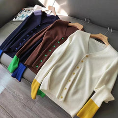 Hnewly Autumn Winter Contrasting Color Knitted Cardigan Sweater Women 2024 New V-neck Flared Sleeve Top Korean Slim Versatile Jacket