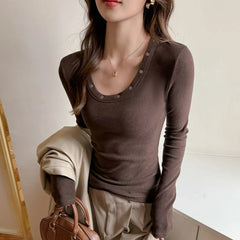 Hnewly Autumn/Winter New Fashionable German Velvet Round Neck Riveted Long Sleeve T-shirt for Women Tight Thickened Commuter Top