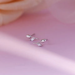 Hnewly Silver Minimalist Zircon Flower Tulip Stud Earrings for Women Girls Student Piercing Earrings New Accessories Gifts
