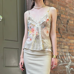 Hnewly Vintage Floral Print Strap Top Retro Y2k Lace Stitching V-neck Crop Tops Women Summer Casual Tees Aesthetic Harajuku Chic