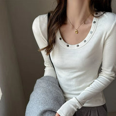 Hnewly Autumn/Winter New Fashionable German Velvet Round Neck Riveted Long Sleeve T-shirt for Women Tight Thickened Commuter Top