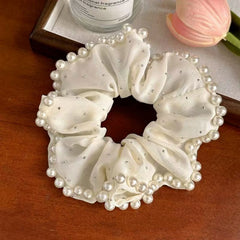 Hnewly 2PCS Polka-dot Pearl Hair Scrunchies, French Elegance Hair Ties, Atmosphere-enhancing Elastic Bands for Bun Hairstyles, New Arri