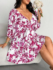 Hnewly Plus Size V-Neck Romantic Floral Print Resort Dress with Small Flowers Elegant Suitable for Travel