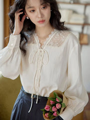 Hnewly V Neck Lace Blouse Women Elegant Long Sleeve Vintage Patchwork Shirt Sweet French Retro Lace Up Female Casual Tops Fall New