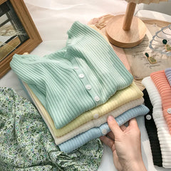 Hnewly Knitted Short Sleeved T-shirt Sweater Women Spring Summer 2025 Thin Loose V-neck Single Breasted Top Solid Short Cardigan Coat