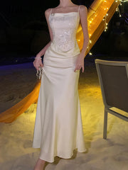 Hnewly White Tight Hip Sexy Beach Style Women's Dresses French Elegant Solid Color Slash Neck Fashion Chic Female Evening Dress