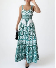 Hnewly Women's Elegant and Minimalist Sleeveless Maxi Dress, Floral Baroque Print with V - Neck and Tiered Skirt