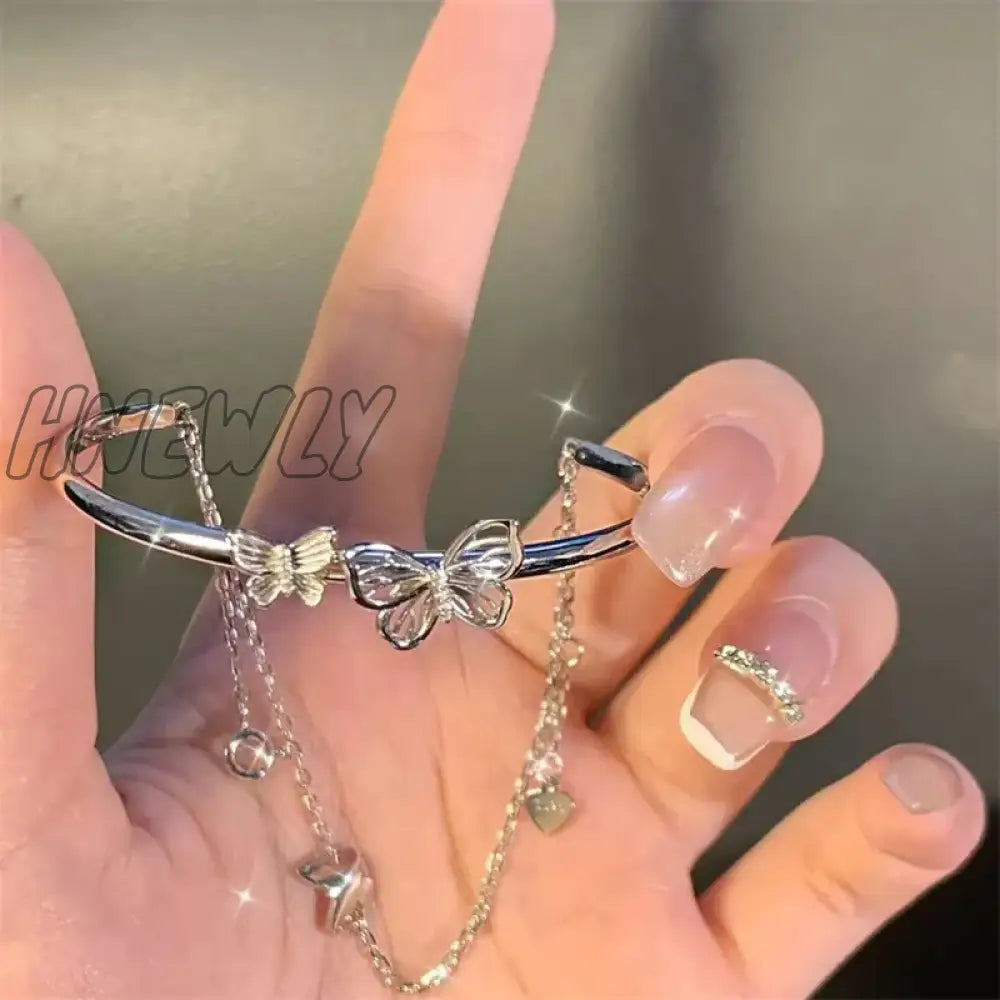 Hnewly Korean Exquisite Butterfly Chain Bracelet Shiny Zirconia Flower Star Moon Pendant Adjustable