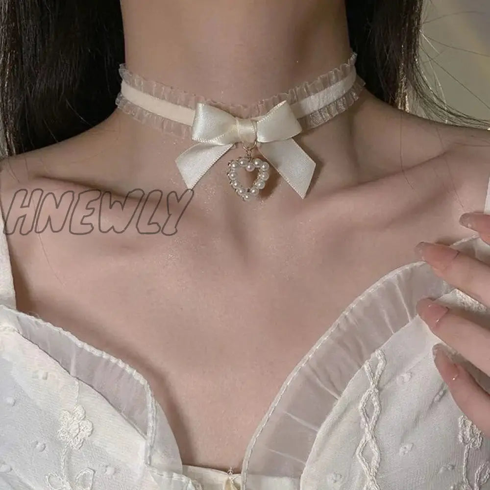 Hnewly Womenâs Cute Collar Lolitas Handmade Vintage Lace Heart Choker For Women Gothic Bow Knot