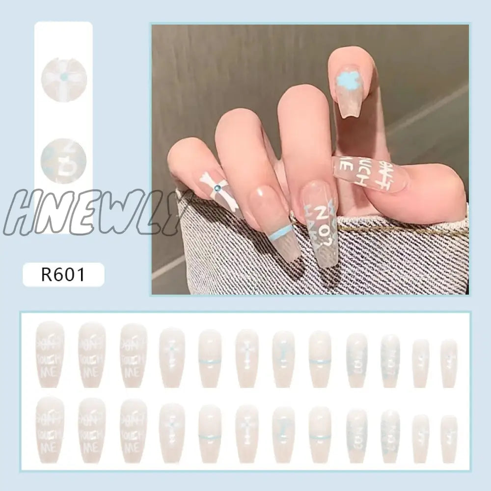 24Pcs/Box Fake Nails Press On Short Reusable With Designs Set French Artificial Pink Kawaii False