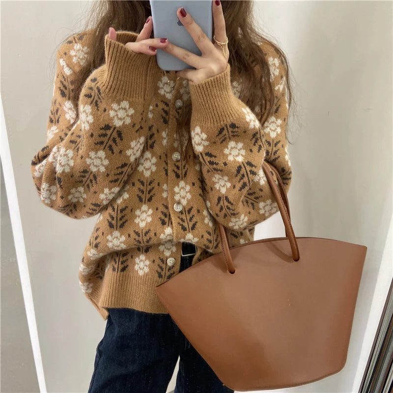 Hnewly  Spring Women Knitting Candigan Sweater New Sweater Coat Fashion Printing Long Seeve Single Breasted Women Thin Sweater