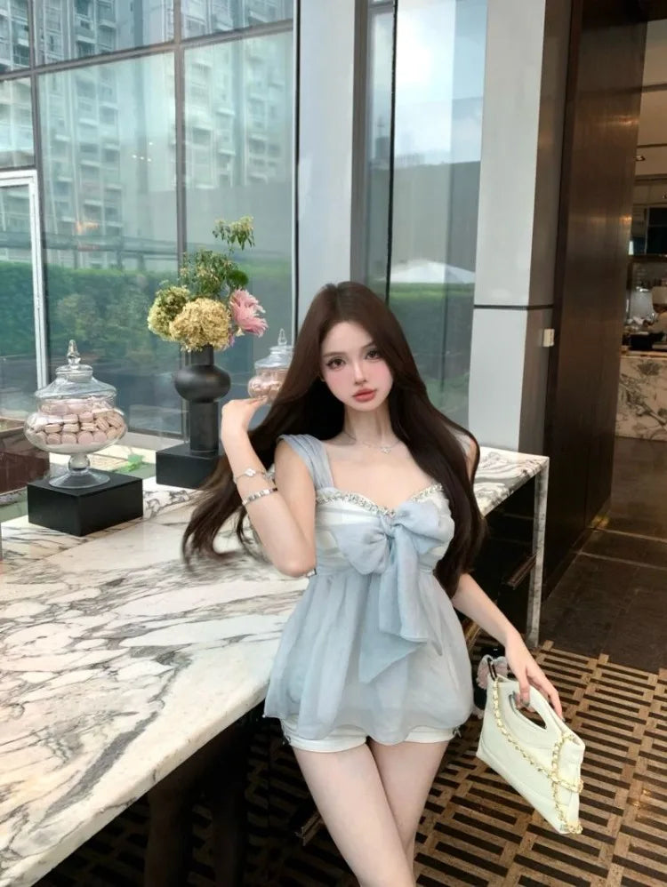 Hnewly  Woman Camis Sweet Bow Bandage Rhinestone Slim Backless Summer Fashion Elegant Slim Tank Tops Female Casual Chic