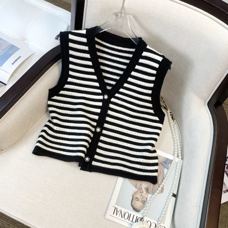 Hnewly  Spring V-Neck Striped Knitted Vest Korean Hollow Out Sleeveless Top Women's 2023 Autumn Loose All-Matched Outwear Cardigan Tank