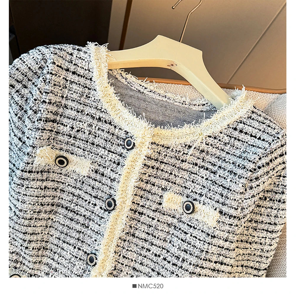 Hnewly  Fashion Sweet Tweed Jacket Women 2025 Autumn New Luxury Single-breasted Short Coats O-Neck Long Sleeve Elegant Female Outwear