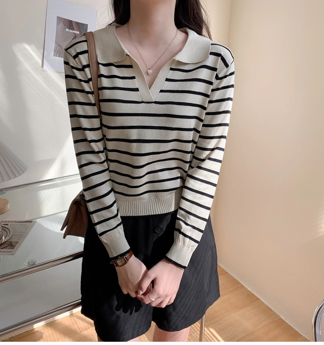 Hnewly  Striped Knit Pullover Sweater Women's Autumn 2025 New Lapel Shirt V-neck Loose Long Sleeve T-shirt Fashion Bottoming Short Top