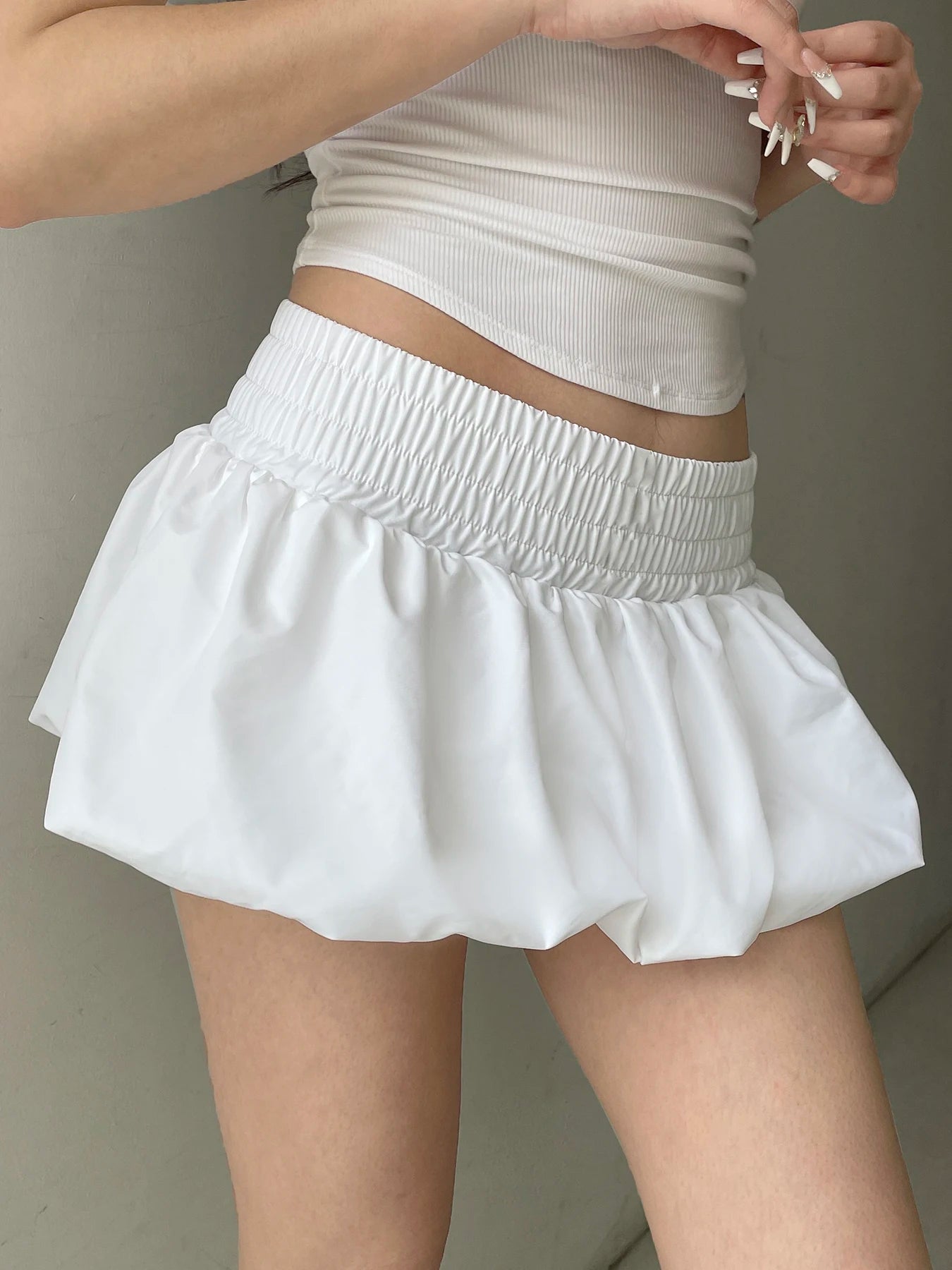 Hnewly Casual Solid A-Line Skirt Preppy Style Basic Low-Waisted Super Mini Skirts Women 2024 Summer Fashion Streetwear Ladies