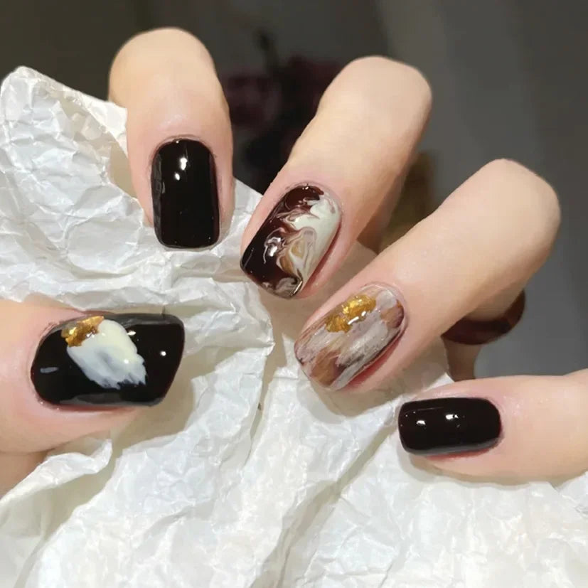 Hnewly 24pcs Red Rose False Nails Full Coverage Set Reusable Fake Nails Faux Acrylic Press on Nails with Accessories