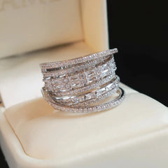 Hnewly  New Bling Cubic Zirconia Wedding Ring for Women Geometric Square Band Design Luxury Fashion Female Rings Party Jewelry Gift