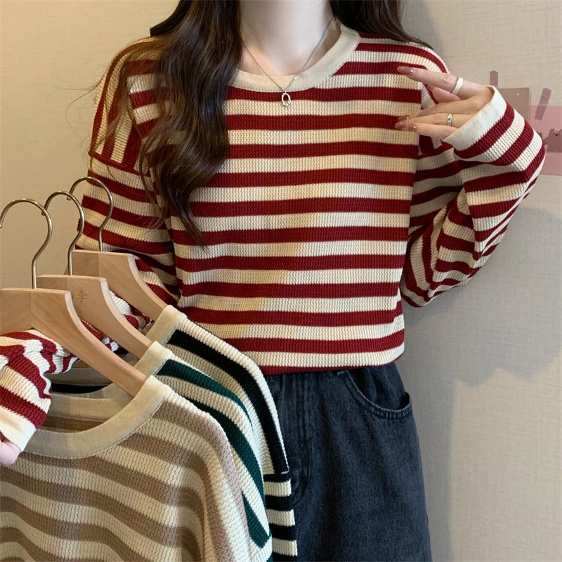 Hnewly  Women's Striped T-shirt Basic Tops Spring Autumn Fashion Color Contrast Loose O-neck Long Sleeve knitting Sweater
