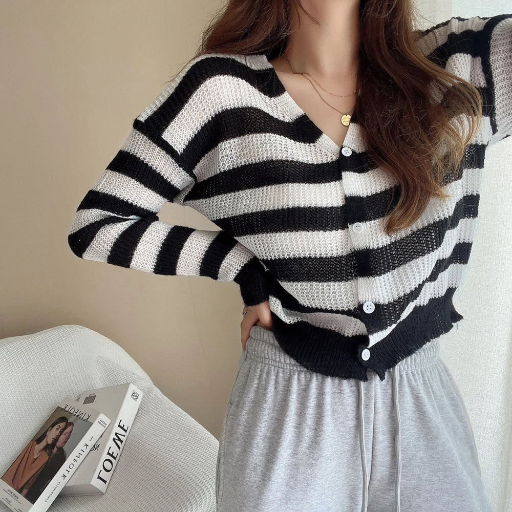 Hnewly  Women Striped Knit Cardigan Button Front Long Sleeve V-neck Crop Sweater Jacket Comfy Knitwear French Chic Autumn Winter Outfit