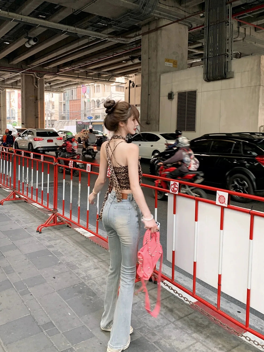 Hnewly 2000s Vintage Leopard Vest Women Casual Y2k Crop Tops Sexy Female Outwear Summer Korean Fashion Elegant Tank Tops Blouse Shirt