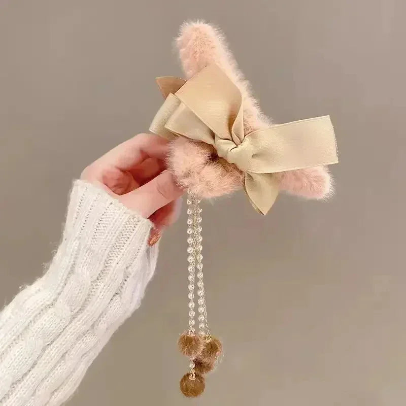 Hnewly cute winter outfits New Fashion Bow Tassel Pendant Hair Clips Korea Ponytail Plush Shark Claw Girls Fall and Winter Gift Hair Accessories
