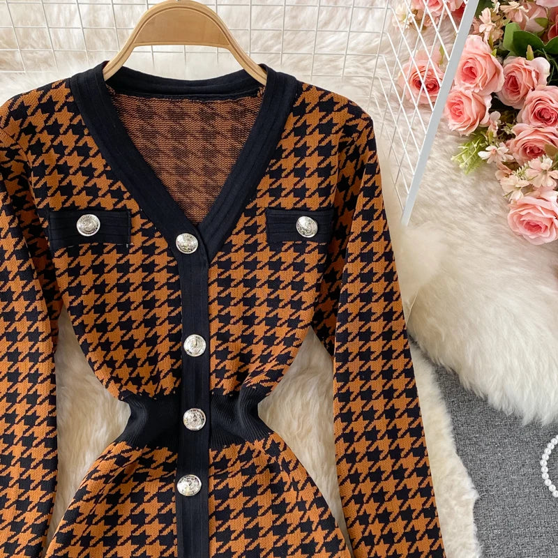 Hnewly  V-neck Sweater Dress Autumn New Versatile Slim Knitted Dresses Elegant Single Breasted High Waisted A-line Gown